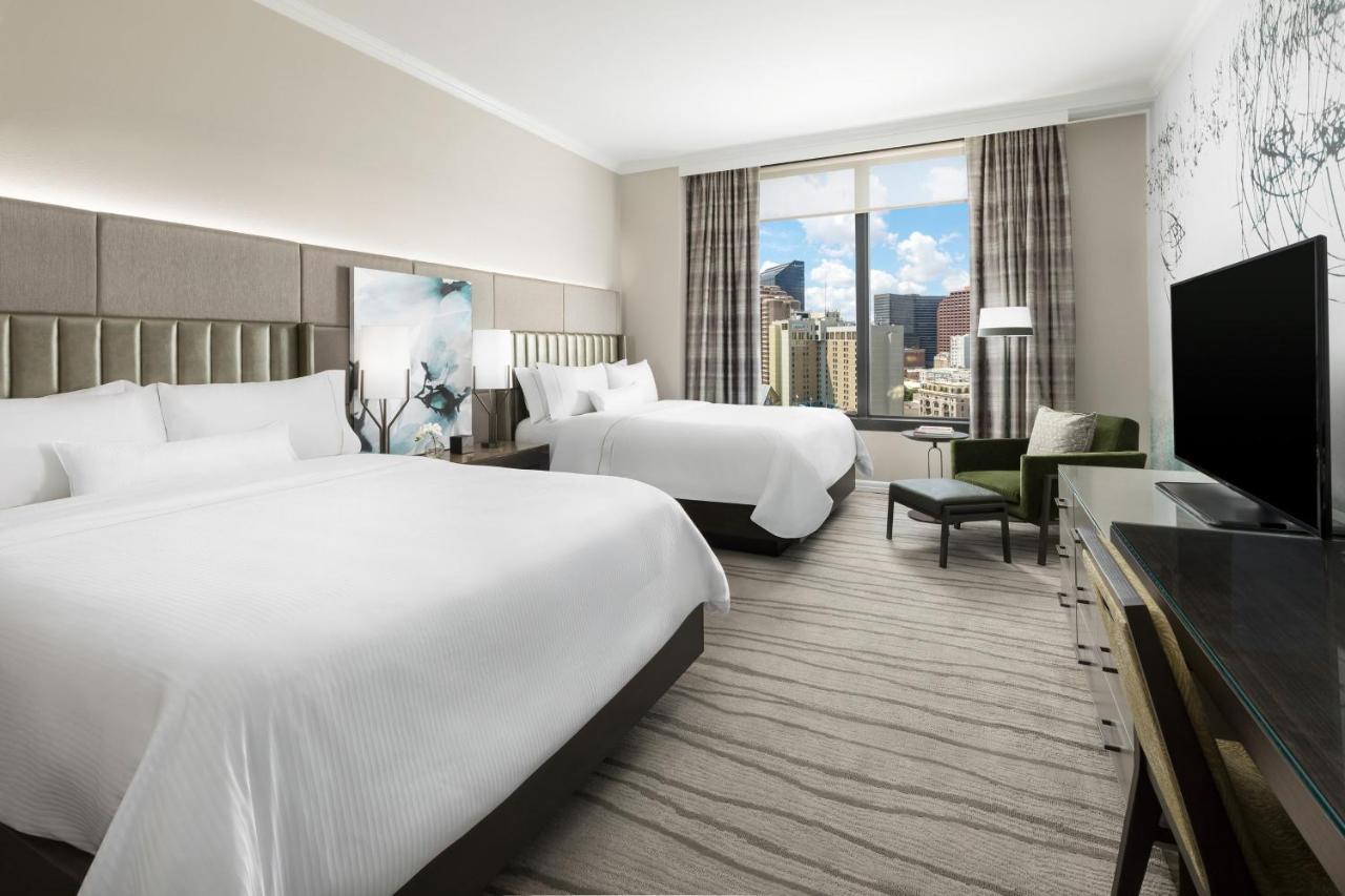 Traditional Queen Guest room 2 Queen City view