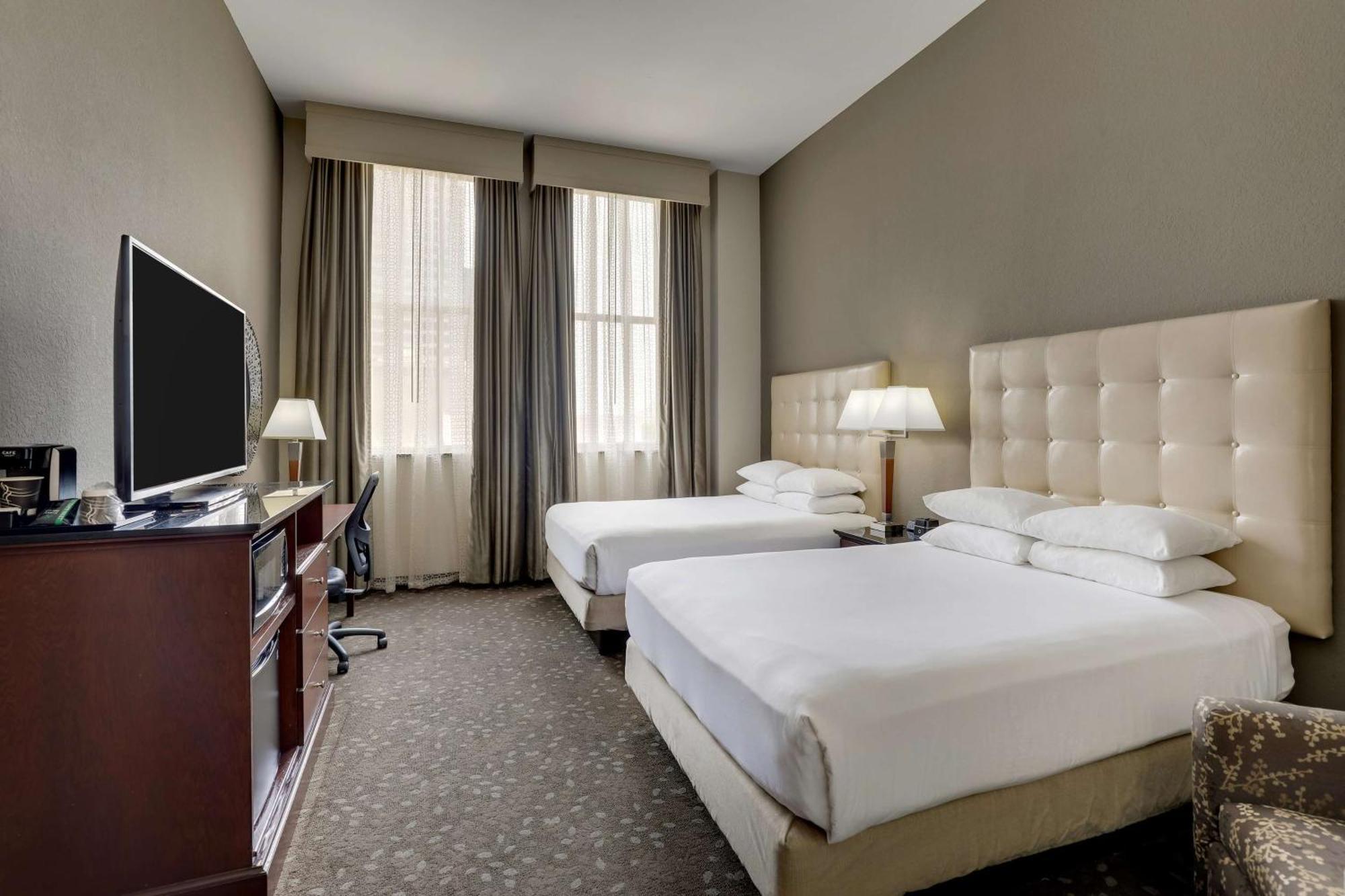 Deluxe Queen Room with Two Queen Beds,1541584225:JPEG