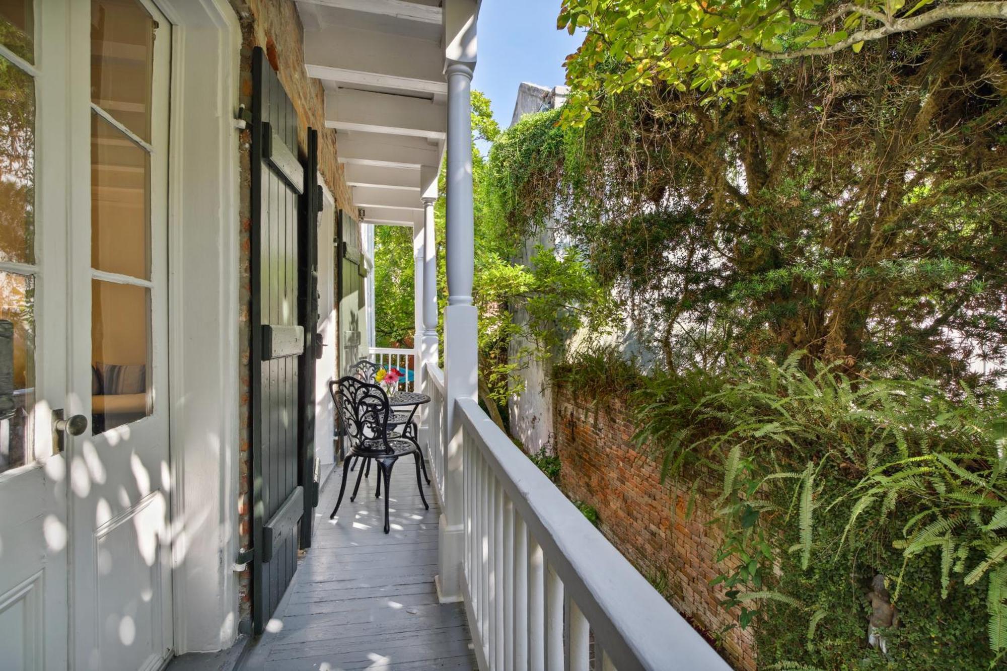 Deluxe Bungalow Garden View