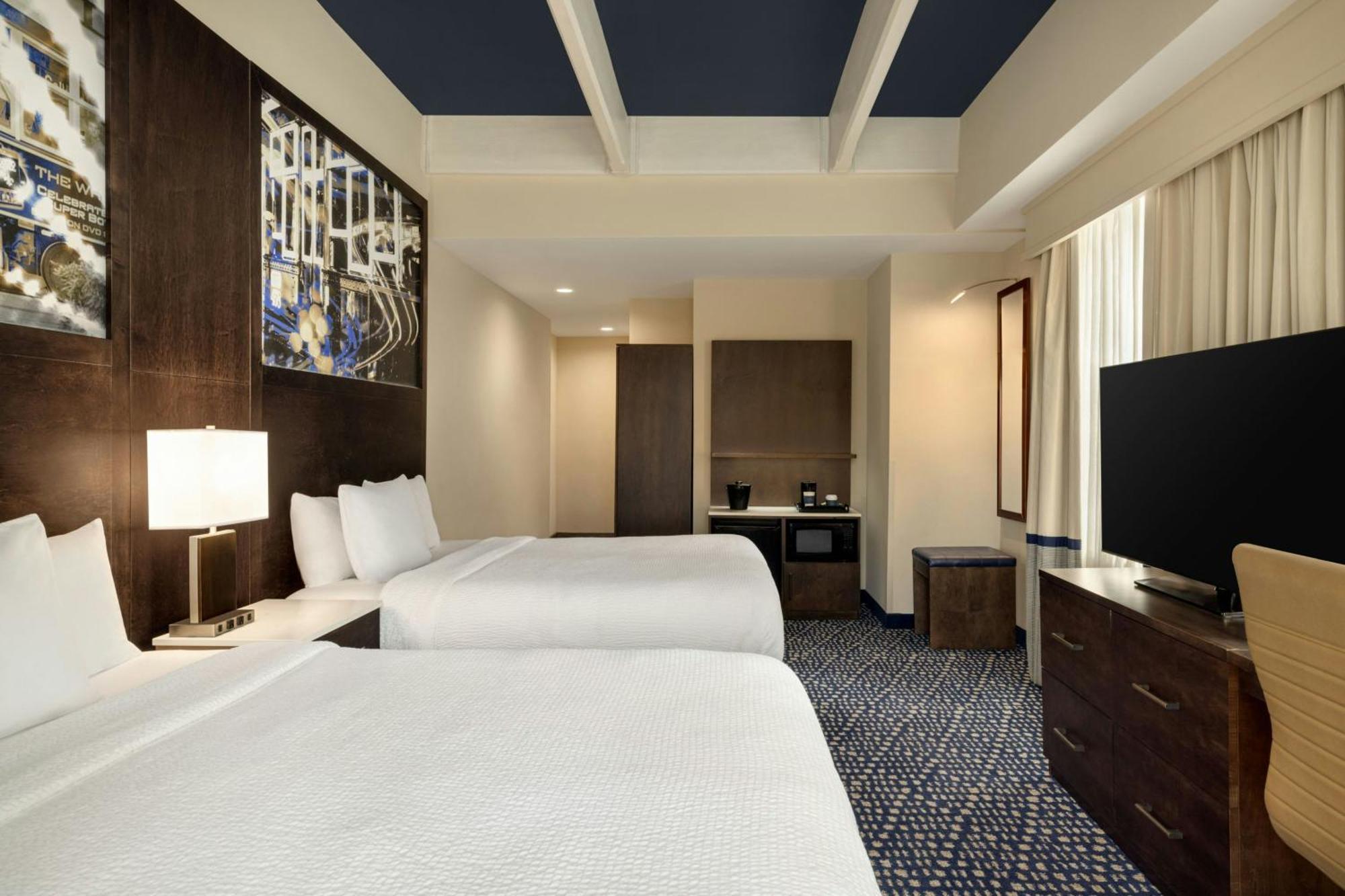 Guest room, 2 King (Mobility Accessible w/ Tub),1649018445:JPEG