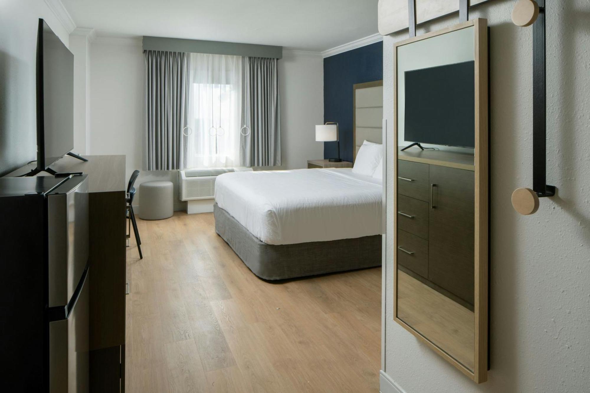 Standard Queen Room,1667428796:JPEG