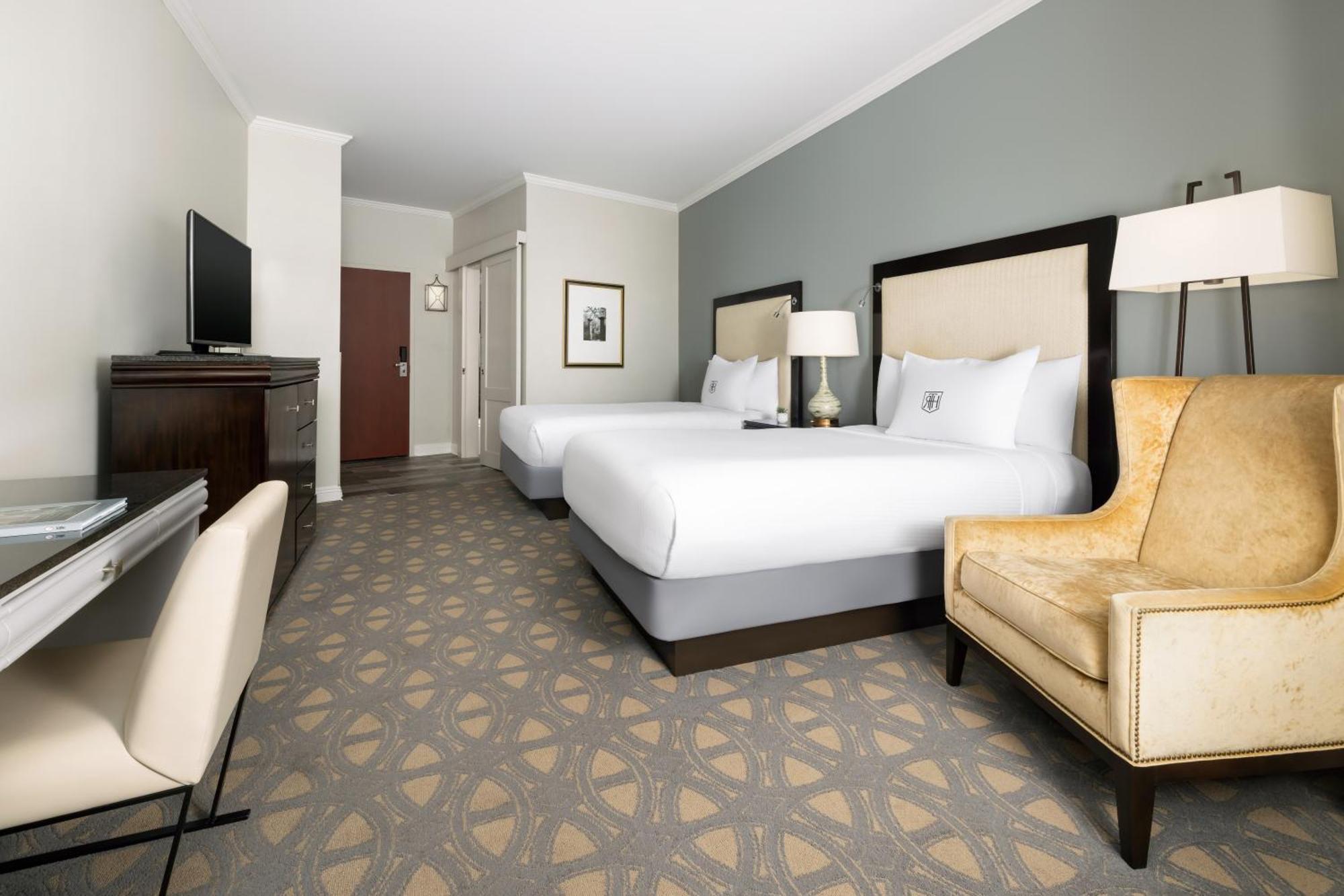 Deluxe Room 2 Double Beds