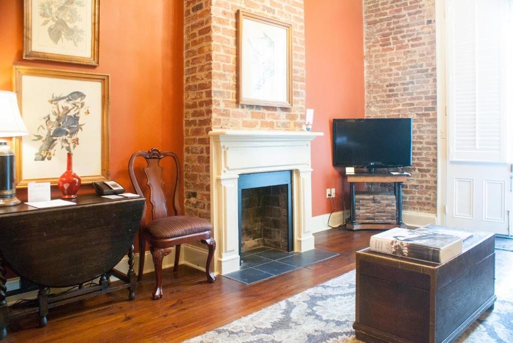 Two-Bedroom Cottage