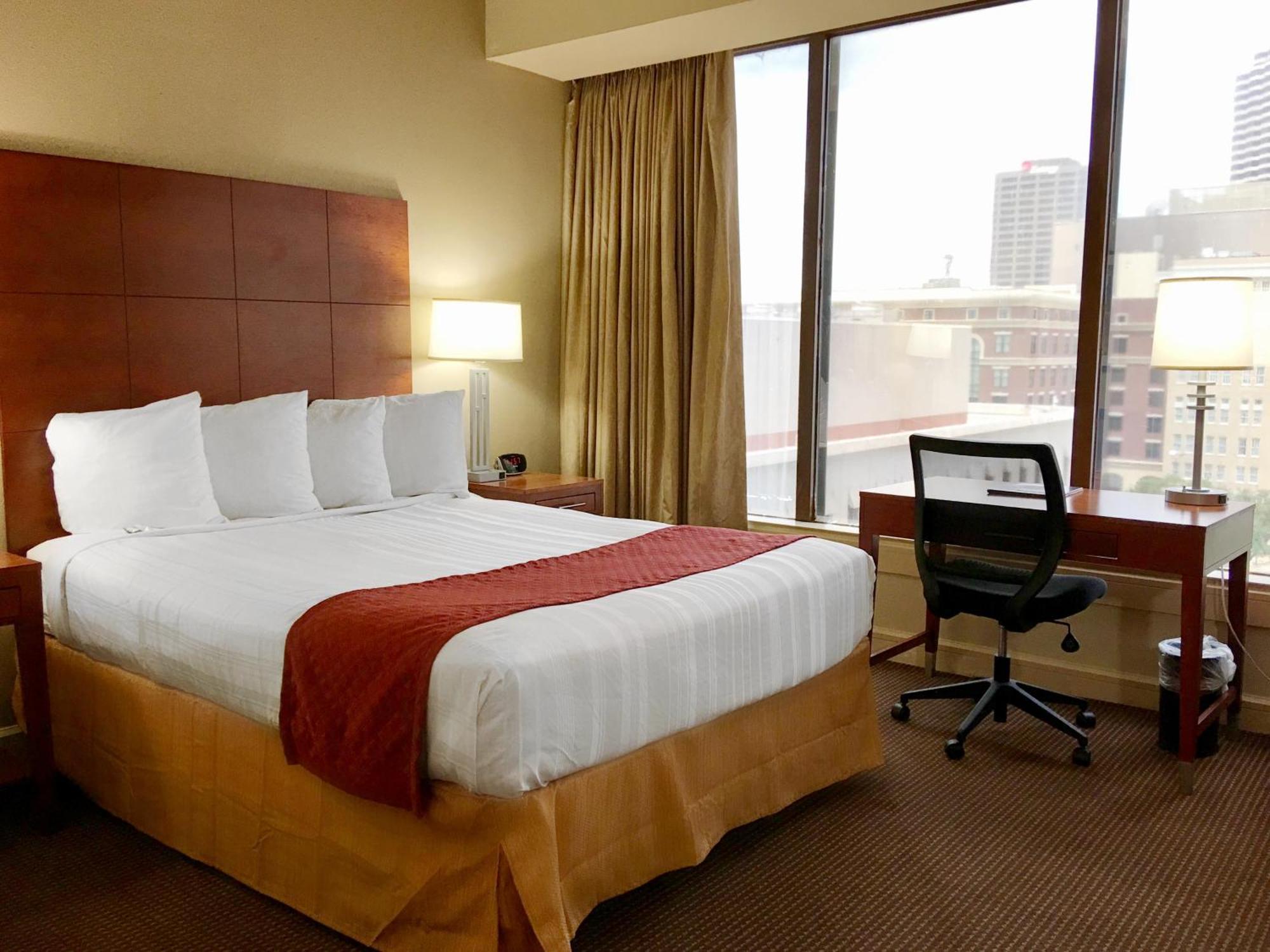 Queen Room with City View,1601692956:JPEG