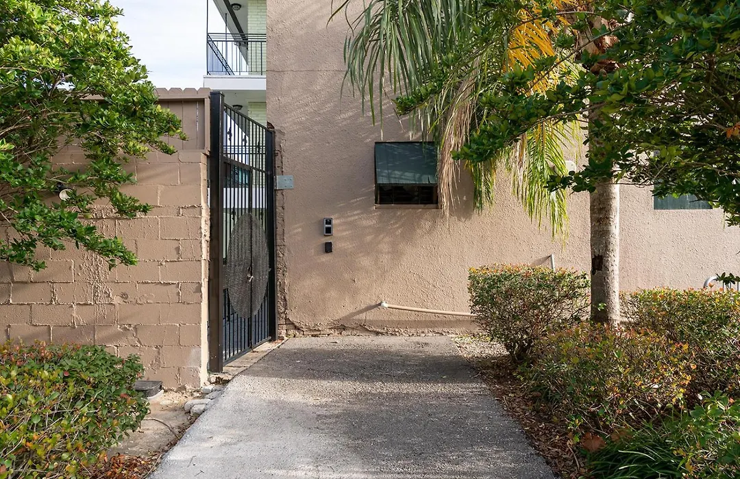 French Quarter Suites Hotel-1