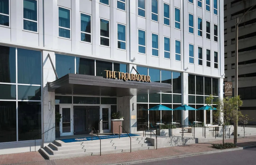 The Troubadour Hotel New Orleans-1