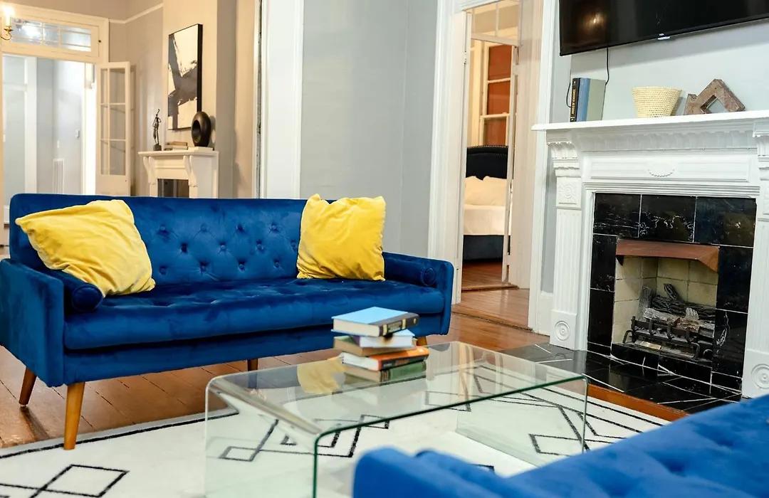 Delight House-1
