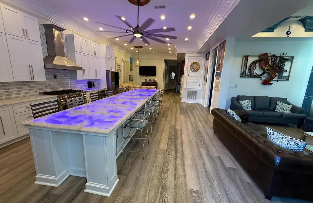 Blue Crawfish Boutique Hotel & Pool Bar-1