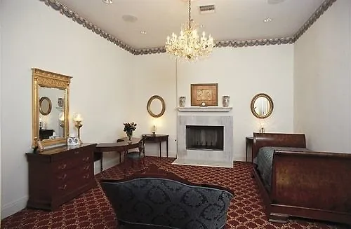 Hubbard Mansion B And B-1