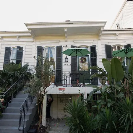 The Esplanade Guesthouse Mansion-2
