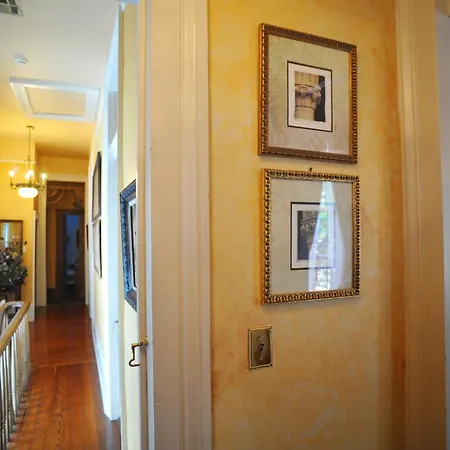 Hh Whitney House - A Bed & Breakfast On The Historic Esplanade-2
