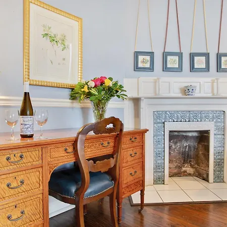 Maison Perrier Bed&Breakfast-3