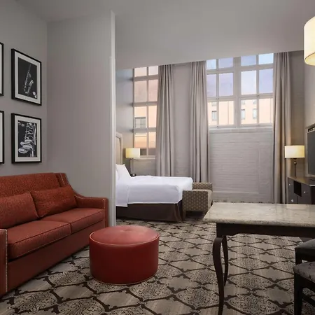 Hampton Inn And Suites New Orleans Convention Center-2