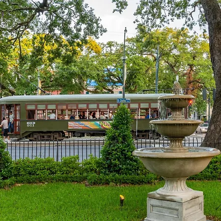 Grand Victorian Bed & Breakfast-3