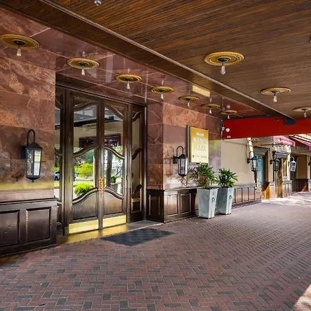 Club Wyndham Avenue Plaza-3