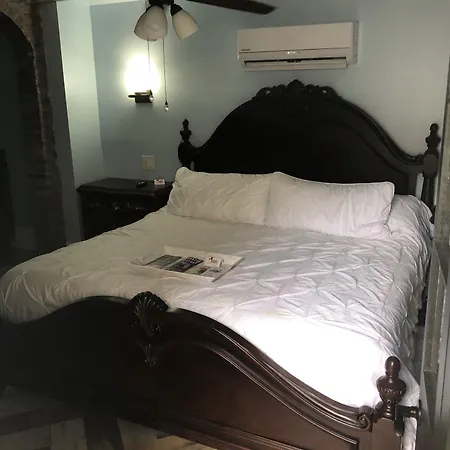 Haunted Hotel New Orleans-3