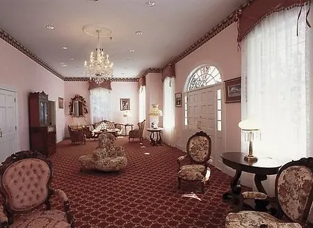 Hubbard Mansion B And B-2