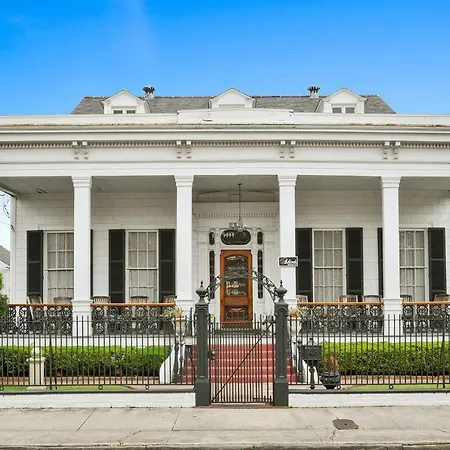 Ashton'S Bed And Breakfast-2