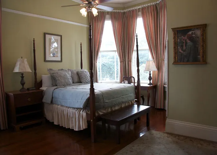 The Queen Anne New Orleans