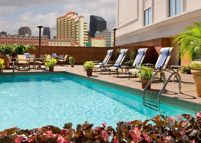 New Orleans Marriott Warehouse Arts District Hotel
