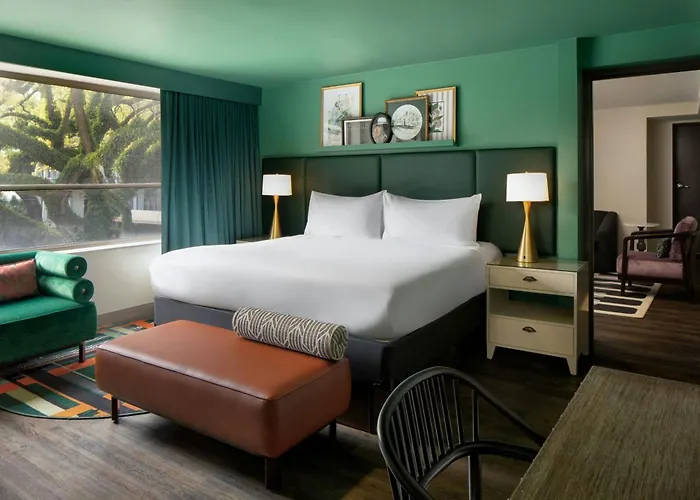 Hotel Tonnelle New Orleans, A Tribute Portfolio Hotel