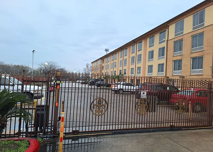 Trident Inn & Suites New Orleans