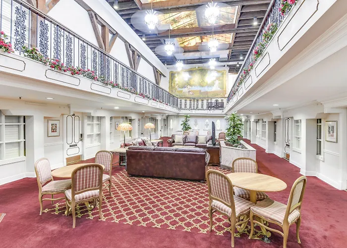 Plaza Suites Downtown New Orleans