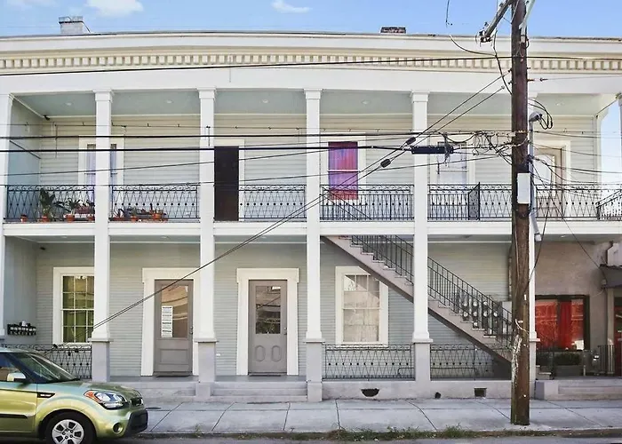 Montgomery House New Orleans